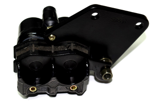 MORDAZA FRE TRAS GY200 DAKAR VIPER150 SERPENTO (BENELLI TNT150 TRAS ADAPTABLE)