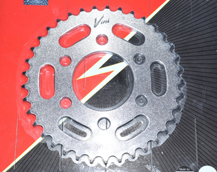 SPROCKET TRAS TNT135