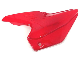 TAPADERA LATERAL IZQ ROJO STORM125