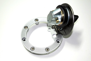 TAPON GAS H ET200 TX200 FURIA150 YAMAHA R3 HURRICANE 200(2022)